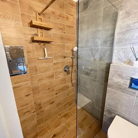 Apartmán Z Pieknym Widokiem Na Zachodni *