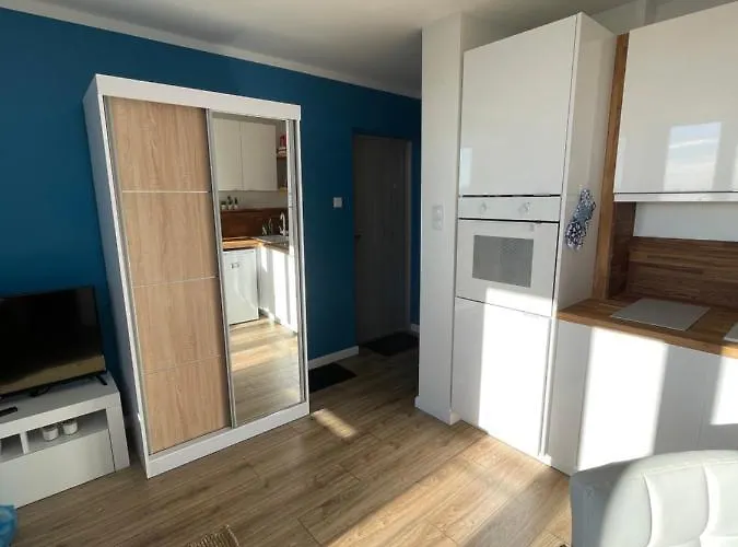 Z Pieknym Widokiem Na Zachodni